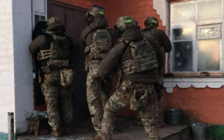 Сдавал коллег россиянам: экс-правоохранителю из Бердянска сообщили о подозрении