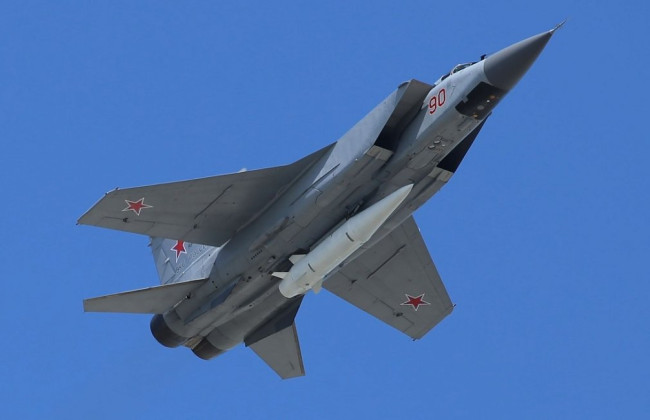 Війська рф і Білорусі почали імітувати зліт МіГ-31К під час зльотів літаків інших типів