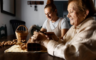 Как многодетным родителям досрочно оформить пенсию