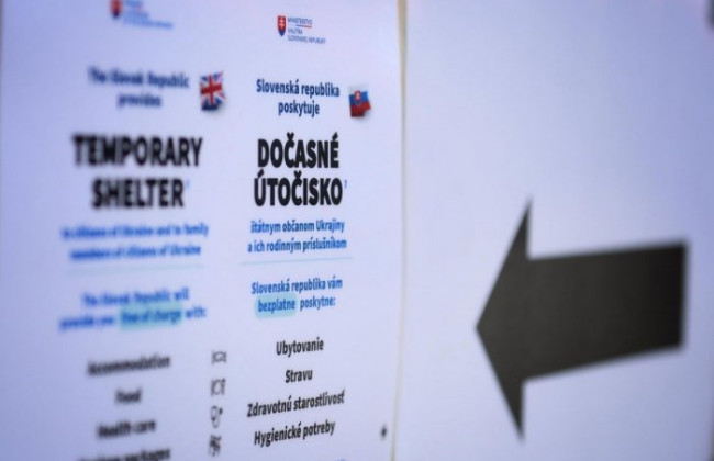 Словаччина продовжила термін тимчасового захисту для українців: що він дає