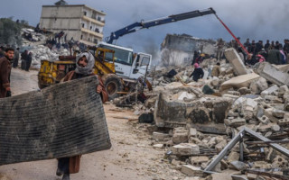 Землетрясения в Турции: число погибших уже более 31 000