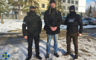 У Києві СБУ викрила колаборанта, який влаштувався до Червоного Хреста