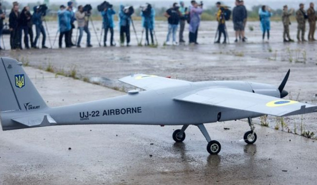 Дроны и ряд других военных товаров можно ввозить без документов от контролирующих органов: Кабмин принял решение