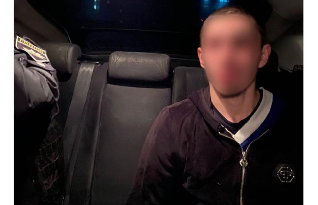 Хотів вразити дівчину: у Харкові затримали чоловіка, який запустив феєрверк у День закоханих