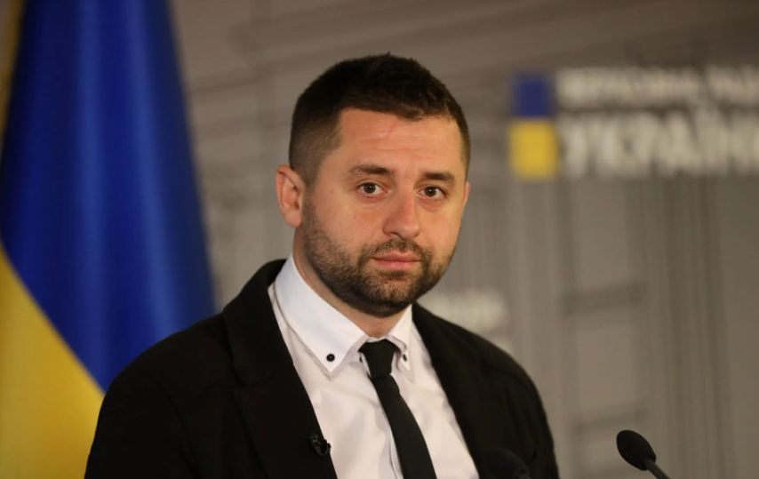 Обыски в IT-компании: Арахамия призвал правоохранительный комитет Рады рассмотреть этот случай