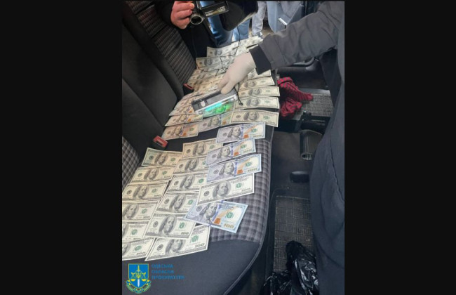 $5000 хабара за сприяння в пом’якшенні вироку: на Одещині судитимуть начальника відділення поліції