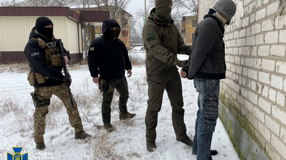 На Донеччині викрили трьох місцевих шпигунів за українськими військовими