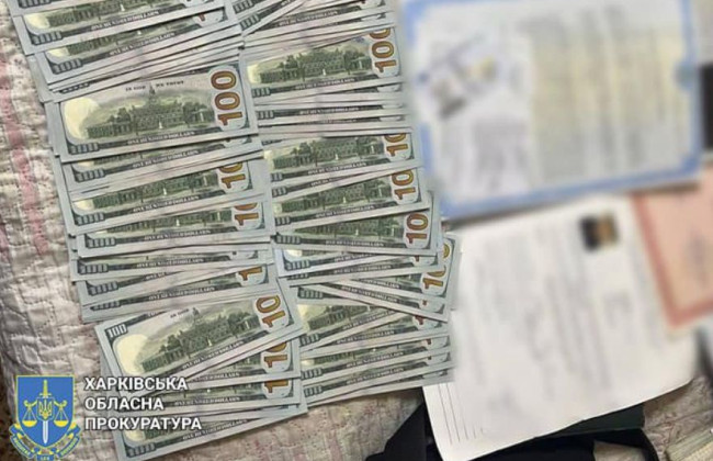 Били и запугивали своих жертв: в Харькове правоохранители разоблачили «черных риелторов», фото