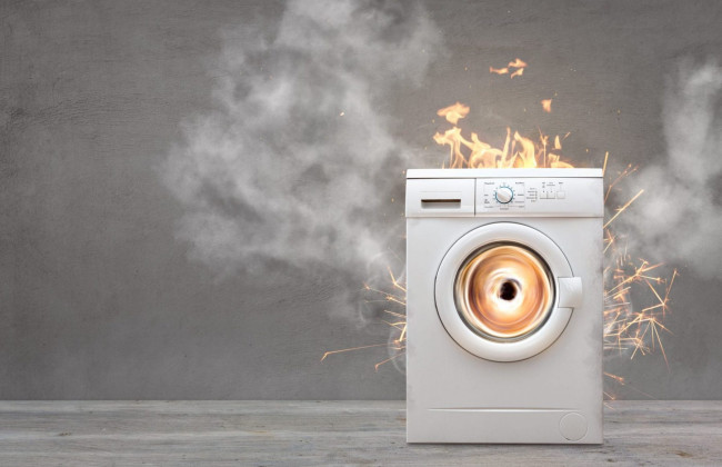 Сгорела бытовая техника: куда и с какими документами нужно обращаться