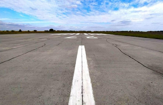 На Львівщині незаконно приватизували злітну смугу колишнього аеропорту