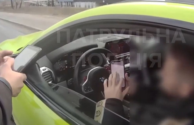 Задержали мужа блогерки, который напал на полицейских: детали инцидента и видео