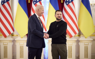 Як Володимир Зеленський зустрічав Джо Байдена у Києві, відео