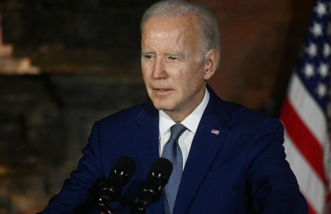 Помічники Байдена розглядали можливість його таємного перетину кордону з Україною — Politico