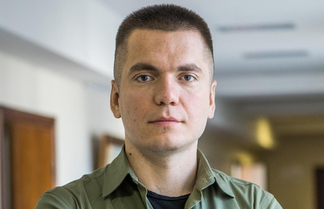 Кабмин назначил двух новых заместителей Резникова: одним из них стал основатель фонда «Повернись живим» Виталий Дейнега