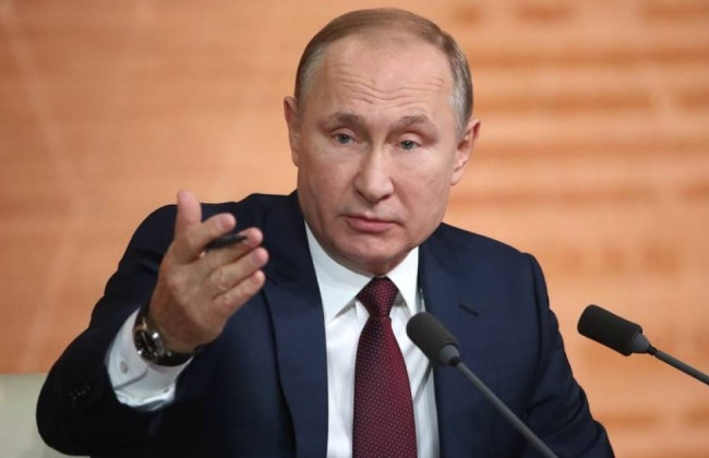 Гендерно-нейтральный бог и однополые браки: Путин снова упомянул тему ЛГБТ