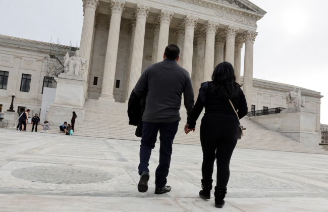 Верховный суд США рассматривает дело, которое может изменить правила Интернета по рекомендации контента