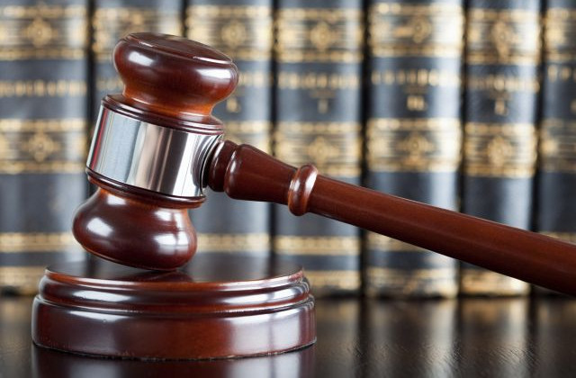 «Сдавала» оккупантам данные об украинских патриотах: в Луганской области женщину приговорили к 15 годам за госизмраду