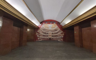 Коли в київському метро демонтують погруддя російських діячів та елементи з радянською символікою