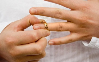 Народні депутати пропонують збільшити термін розгляду заяв про розірвання шлюбу
