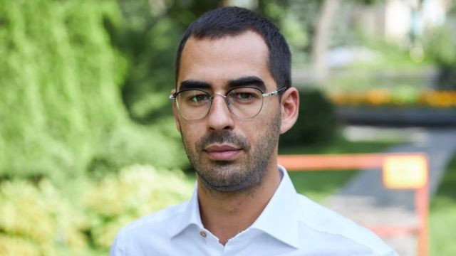 Рада достроково припинила повноваження засудженого ВАКС нардепа Олександра Трухіна