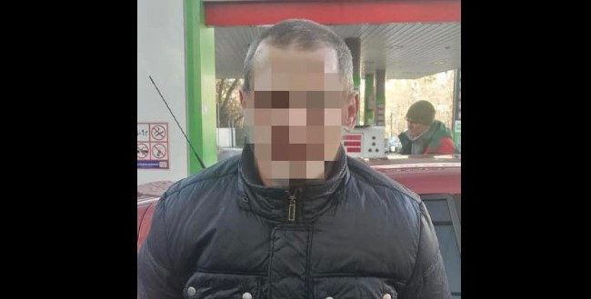 Охотились на жертв возле банков: в Киеве задержали мошенников