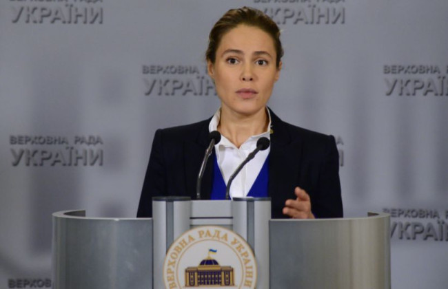 Рада достроково припинила повноваження Солода, Королевської та Волошина