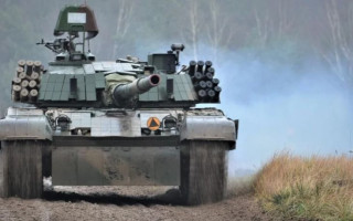 Польща передасть Україні десятки танків PT-91, — прем’єр Моравецький