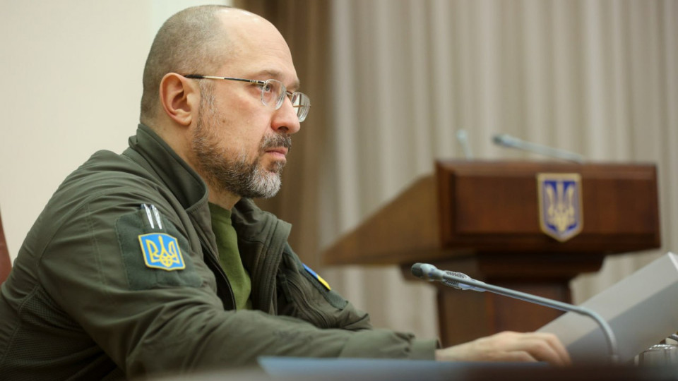 Шмигаль відповів, чи можуть заброньовані працівники виїжджати в закордонні відрядження