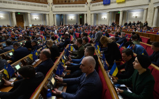 У Раді хочуть ув’язнювати на 12 років депутатів, міністрів, суддів за життя не за доходами