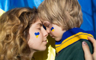 Хакеры взломали Facebook-страницы проекта Ukraїner