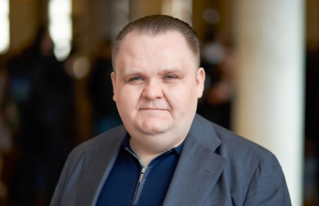 ВАКС продолжил судить нардепа от «Слуги народа» Максима Пашковского, но его адвокаты не пришли на заседание