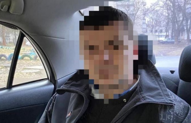 Змушували їсти фекалії, закривали рота ганчіркою і ґвалтували: матір та її співмешканець катували малолітніх дітей