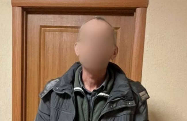 Распространял газету «Харьков Z», где оккупанты – «освободители», а рф «беспокоится» о населении: мужчине избрали меру пресечения