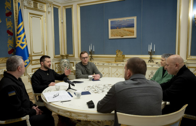 Зеленський зустрівся з прокурором Міжнародного кримінального суду