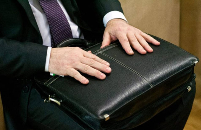 Раді рекомендували ухвалити законопроєкт про впровадження єдиних підходів в оплаті праці держслужбовців на основі класифікації посад