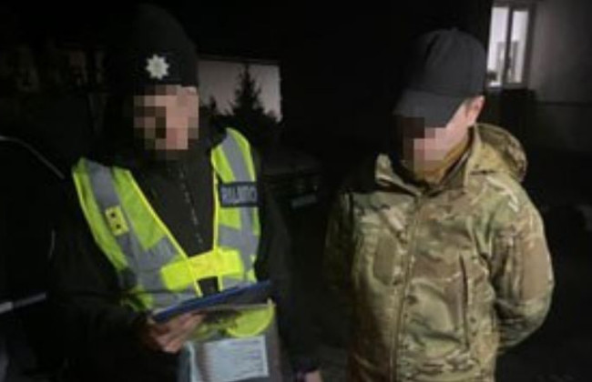 Привласнив авто та кошти, які призначалися для ЗСУ: у Києві викрили шахрая