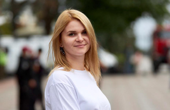 Депутатка від «Слуги народу» Колісник не з’явилася на суд через відрядження: справу проти неї, ймовірно, закриють