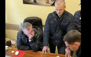 Хабар у 4 000 доларів за оренду концертної зали: судитимуть посадовців Національної музичної академії імені Чайковського