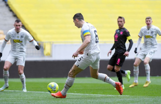 «Шахтер» уничтожил «Металлист 1925» в рамках УПЛ