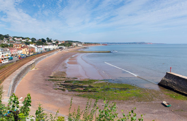 Загадочная смерть: в Англии на пляже нашли 14-летнюю украинку без сознания