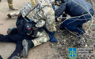 $5000 за переправляння військовозобов’язаних за кордон: викрито групу осіб