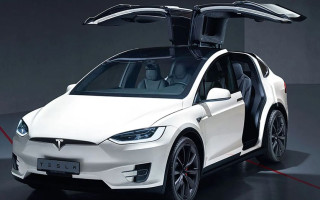 Tesla знову знизила ціни на автомобілі