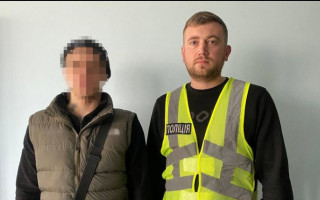 Не сподобався зовнішній вигляд: у Києві молодик ледве не забив до смерті підлітка