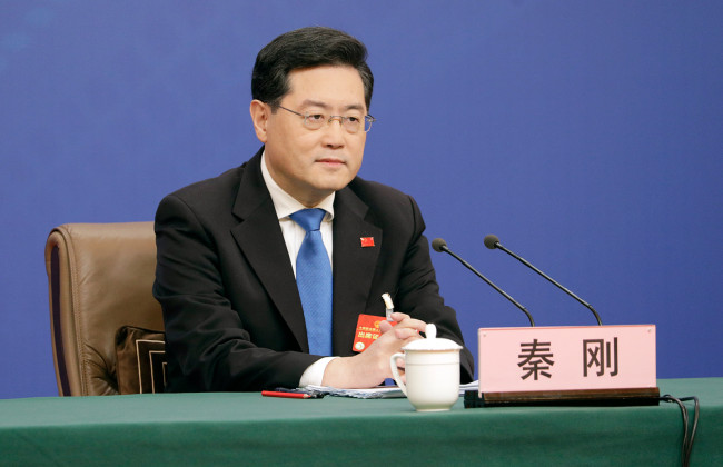 Почему вам можно, а нам нет: в Китае сравнили потенциальную помощь рф с продажей США оружия Тайваню, — СМИ