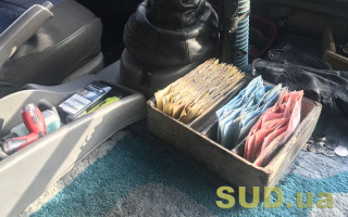 За проїзд можна розплатитися криптовалютою: у Києві помітили унікальну маршрутку