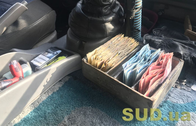 За проезд можно расплатиться криптовалютой: в Киеве заметили уникальную маршрутку