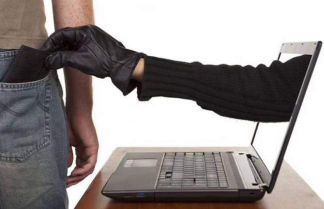 Обманывал людей в интернете: злоумышленника взяли под стражу