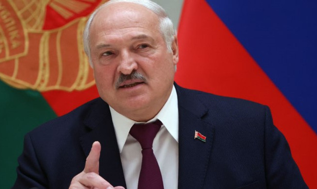 В Беларуси вводят смертную казнь за госизмену для чиновников и военных