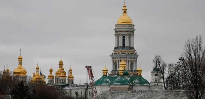 Монахов УПЦ обязали покинуть Киево-Печерскую лавру до 29 марта