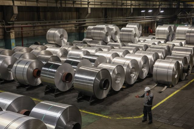 Канада ввела заборону на імпорт алюмінію та сталі з рф